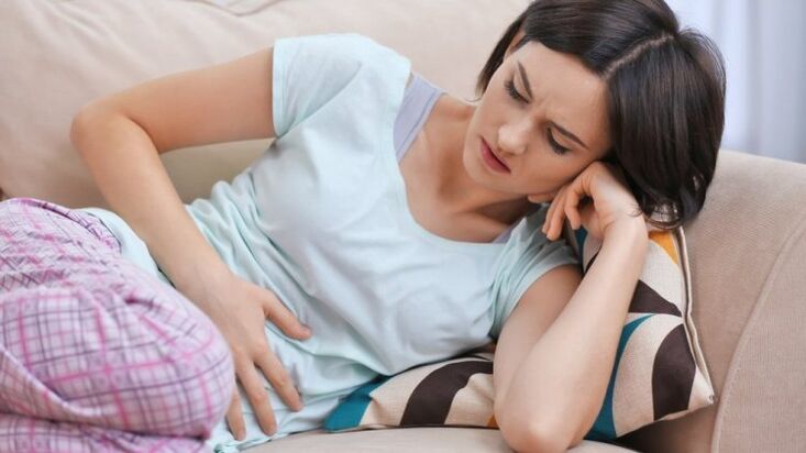 dolore addominale dovuto a parassiti nel corpo